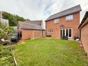 Photo 13- click for photo gallery